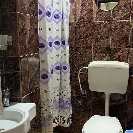 De Rada 3* Τίρανα