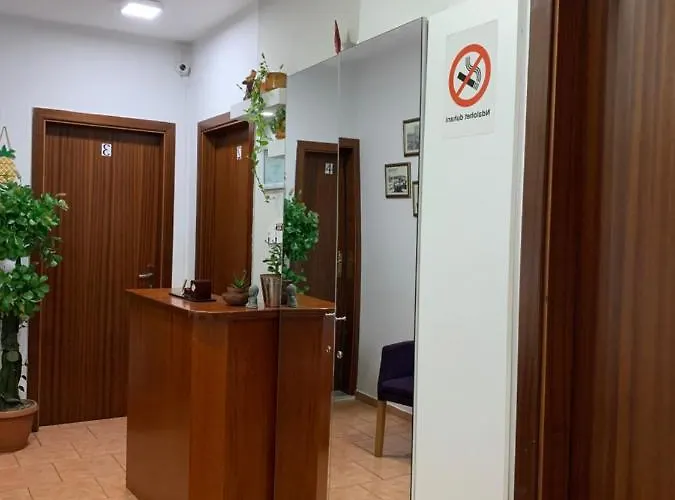 De Rada تيرانا