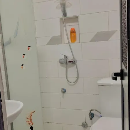 招待所 De Rada 3*