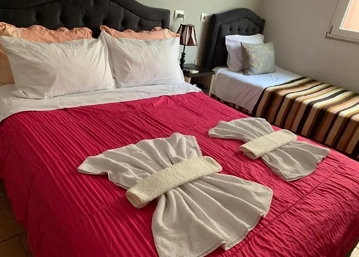 Pensión De Rada Tirana