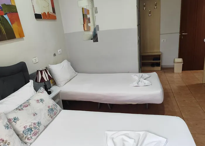 Penzion De Rada Tirana